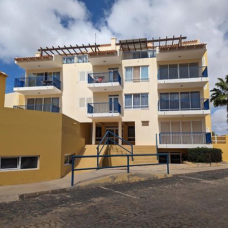 Vila Cabral 1 Bed Apt - Wi-Fi & Air Con Included 萨尔雷 外观 照片