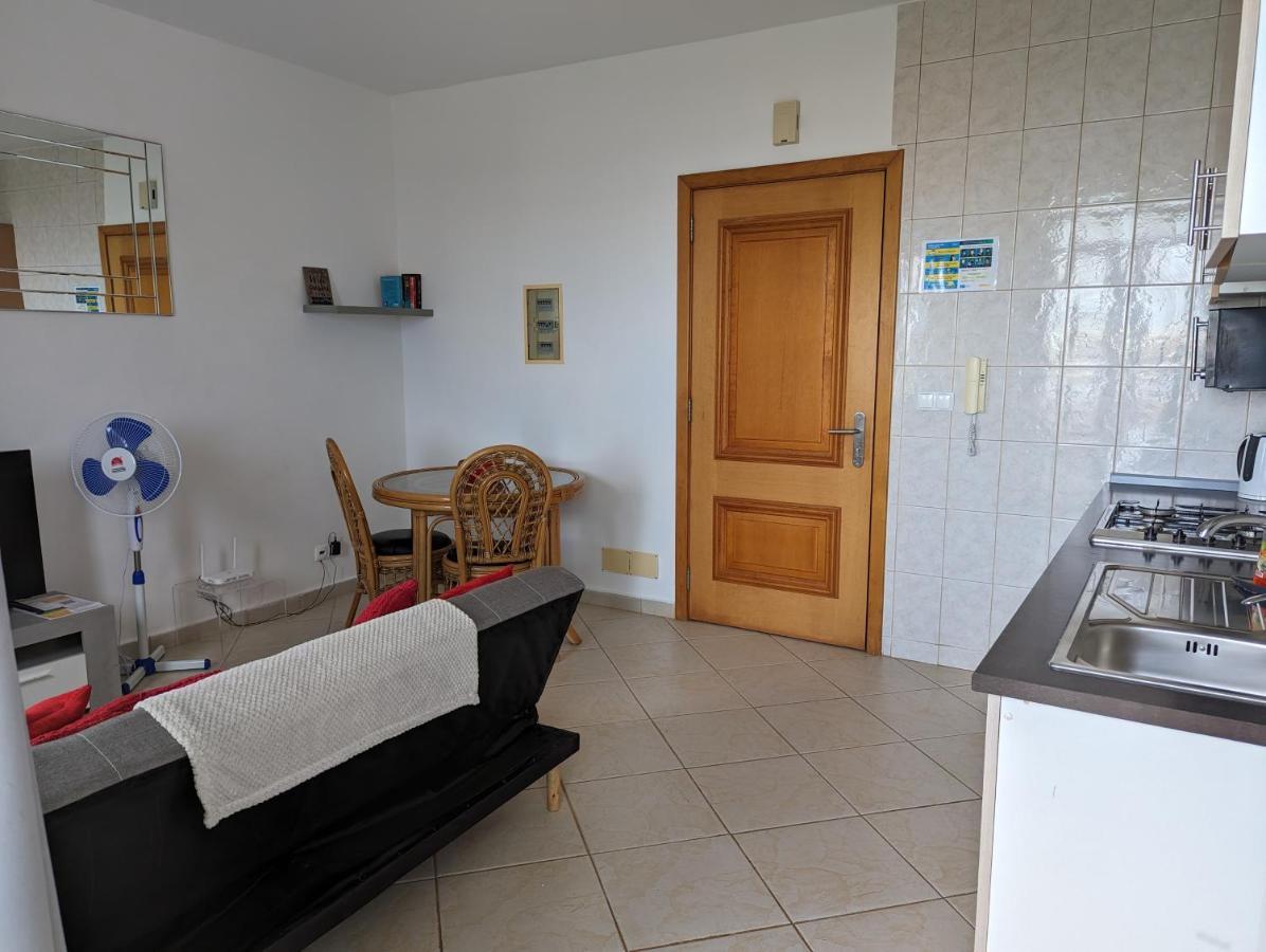 Vila Cabral 1 Bed Apt - Wi-Fi & Air Con Included 萨尔雷 外观 照片