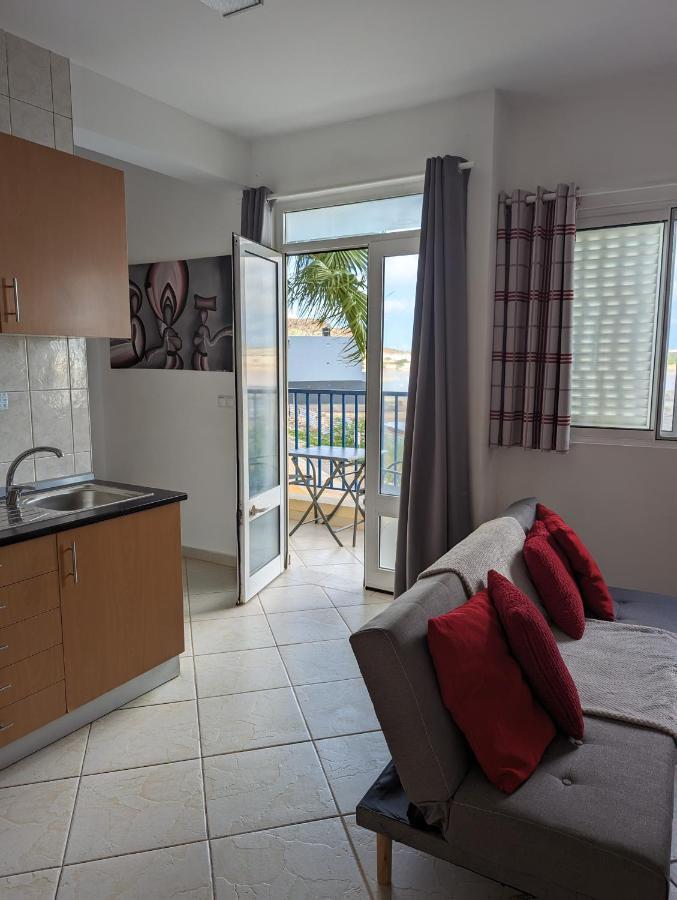 Vila Cabral 1 Bed Apt - Wi-Fi & Air Con Included 萨尔雷 外观 照片