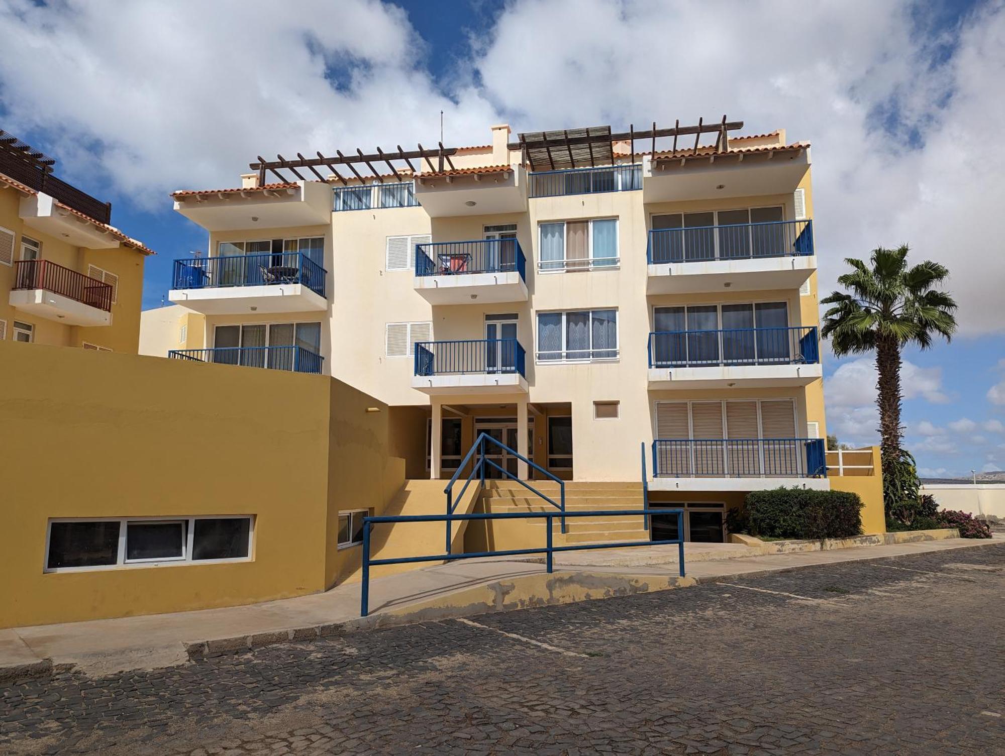 Vila Cabral 1 Bed Apt - Wi-Fi & Air Con Included 萨尔雷 外观 照片